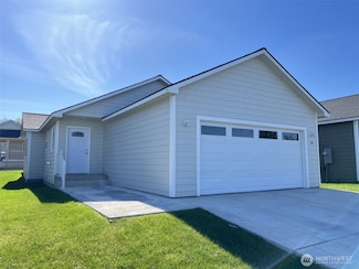 123 E 9th Ave Unit 54, Moses Lake, WA 98837