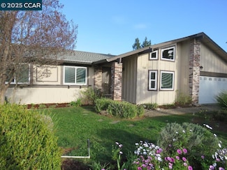 310 Roundhill Place, Clayton, CA 94517