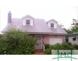 1106 W Victory Dr, Savannah, GA 31405