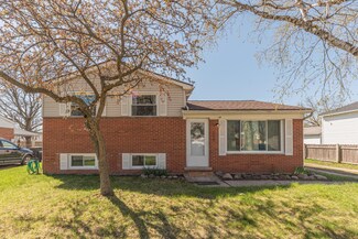 145 University Ave, South Lyon, MI 48178
