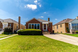 5116 N Mont Clare Ave, Chicago, IL 60656