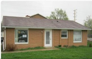 5114 W Elm St, McHenry, IL 60050