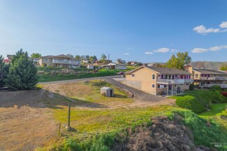 1900 Block Parkview Ct, West Clarkston-Highland, WA 99403