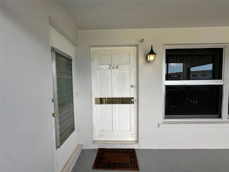 651 Pine Dr Unit 204, Pompano Beach, FL 33060