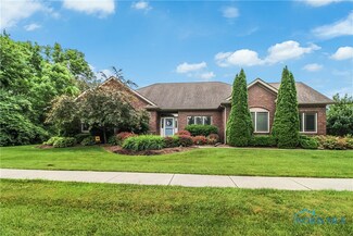 5354 Palisades Dr, Sylvania, OH 43560