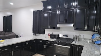 6304 Stanley St, Bakersfield, CA 93308