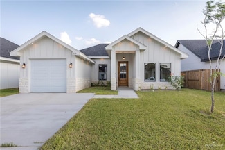 519 Tower Oak Dr, Alamo, TX 78516