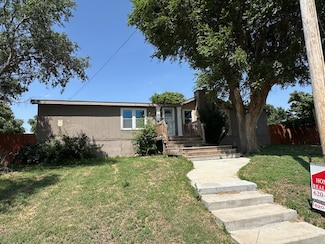 106 W 1st St, Ingalls, KS 67853