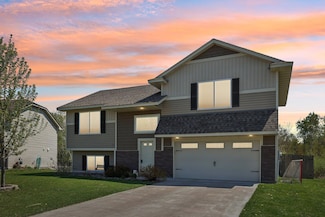 7247 376th Cir, North Branch, MN 55056