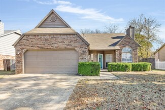 3209 S Dogwood Ave, Broken Arrow, OK 74012