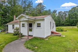 446 4th Range Rd, Pembroke, NH 03275