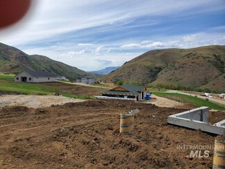 21 Brookside Ln, Horseshoe Bend, ID 83629