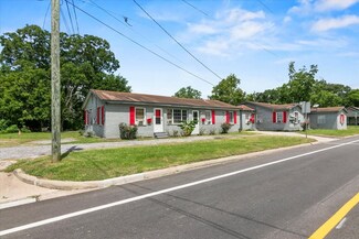 2905 Glenwood St, Beaumont, TX 77705