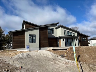 21204 W 94th Terrace, Lenexa, KS 66220