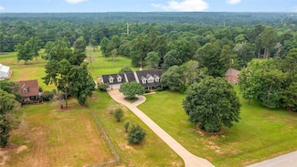 114 Leah Dr, Montgomery, TX 77316