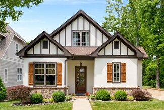 2412 Abbott Martin Rd Unit B, Nashville, TN 37215