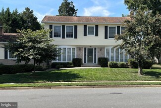 4904 King Richard Dr, Annandale, VA 22003