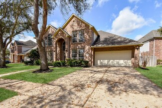 7118 Morrow Ct, Sugar Land, TX 77479