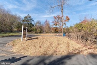 5322 Ash Rd, Buckingham Township, PA 18902