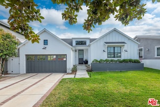 7614 Truxton Ave, Los Angeles, CA 90045