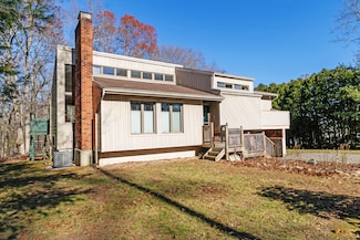 28 Childs Rd, East Hampton, CT 06424