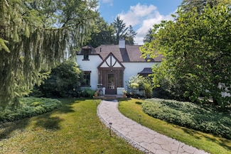 4810 Walker Blvd, Erie, PA 16509
