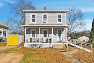 18 Francis St, Coventry, RI 02816