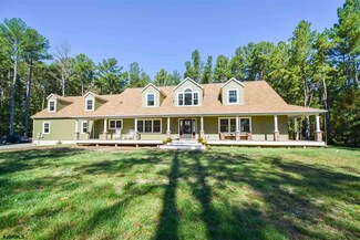 139 W Greenbush Rd, Tuckerton, NJ 08087