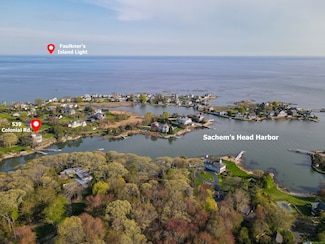 539 Colonial Rd, Guilford, CT 06437