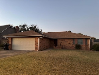 1125 N Patterson Dr, Moore, OK 73160
