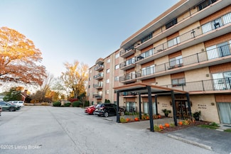 4180 Lyndon Way Unit 210, Louisville, KY 40207