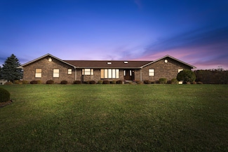 6125 Alber Rd, Saline, MI 48176