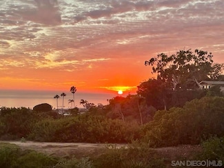 1309 Kaimalino Ln, San Diego, CA 92109
