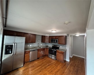 52 Nancy St Unit 4, Providence, RI 02909