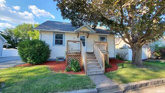 421 3rd Ave W, Milan, IL 61264