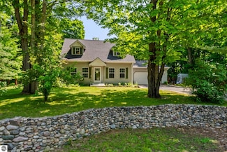 2491 Holland Cir, Traverse City, MI 49685