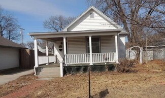 227 E 5th St, Hastings, NE 68901
