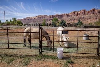 4147 S Spanish Valley Dr, Moab, UT 84532