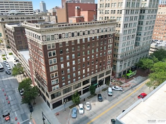 312 S 16th St Unit 302, Omaha, NE 68102