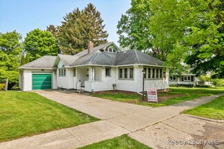 468 King St, Ionia, MI 48846