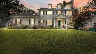 308 Simmons Ave, Saint Louis, MO 63119