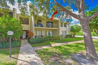 150 Pineview Rd Unit L6, Jupiter, FL 33469