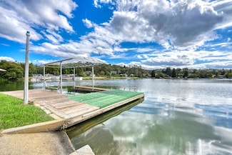 18209 Wildflower Dr, Penn Valley, CA 95946