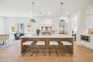 1344 Ebony Ln, Houston, TX 77018