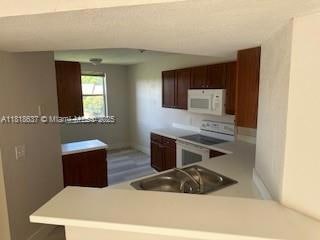 8741 Wiles Rd Unit 208, Coral Springs, FL 33067