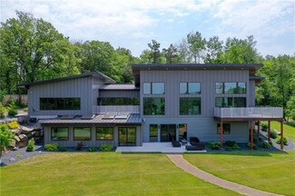 1250 Priory Rd, Eau Claire, WI 54701