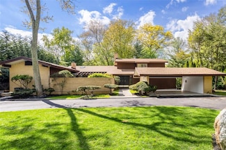 25 Brite Ave, Scarsdale, NY 10583