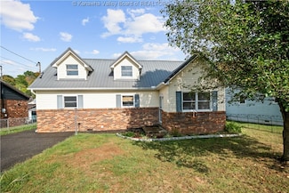 132 Rockwood Dr, Bancroft, WV 25011