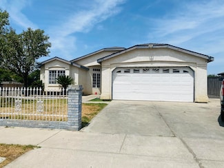 492 Lemonwood Ave, Tulare, CA 93274