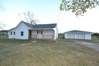 303 E Babb Rd, Eaton, IN 47338